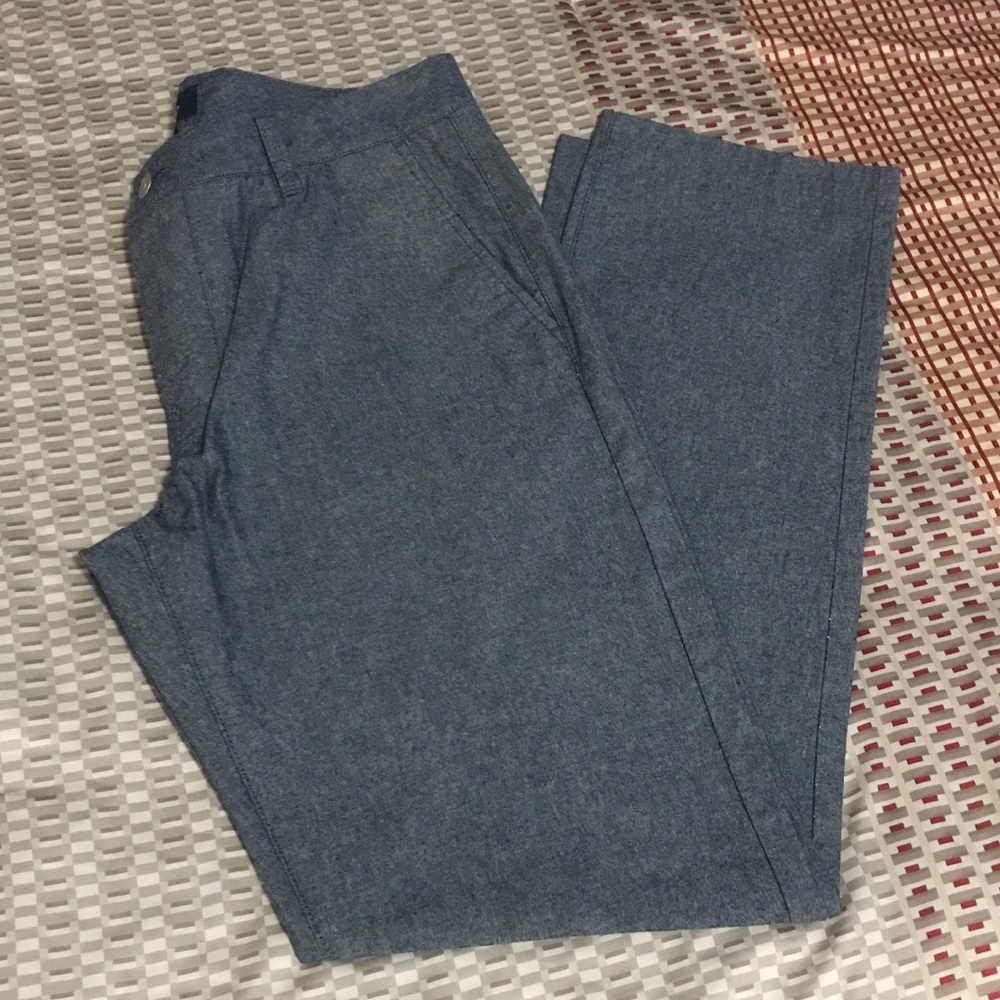 Taylrd chambray chinos brand new